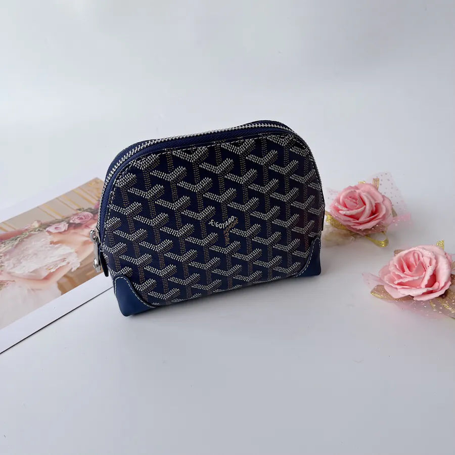 Mini Shell Shape Vendome Pouch Handbag