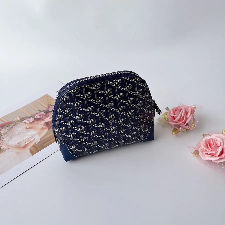 Mini Shell Shape Vendome Pouch Handbag