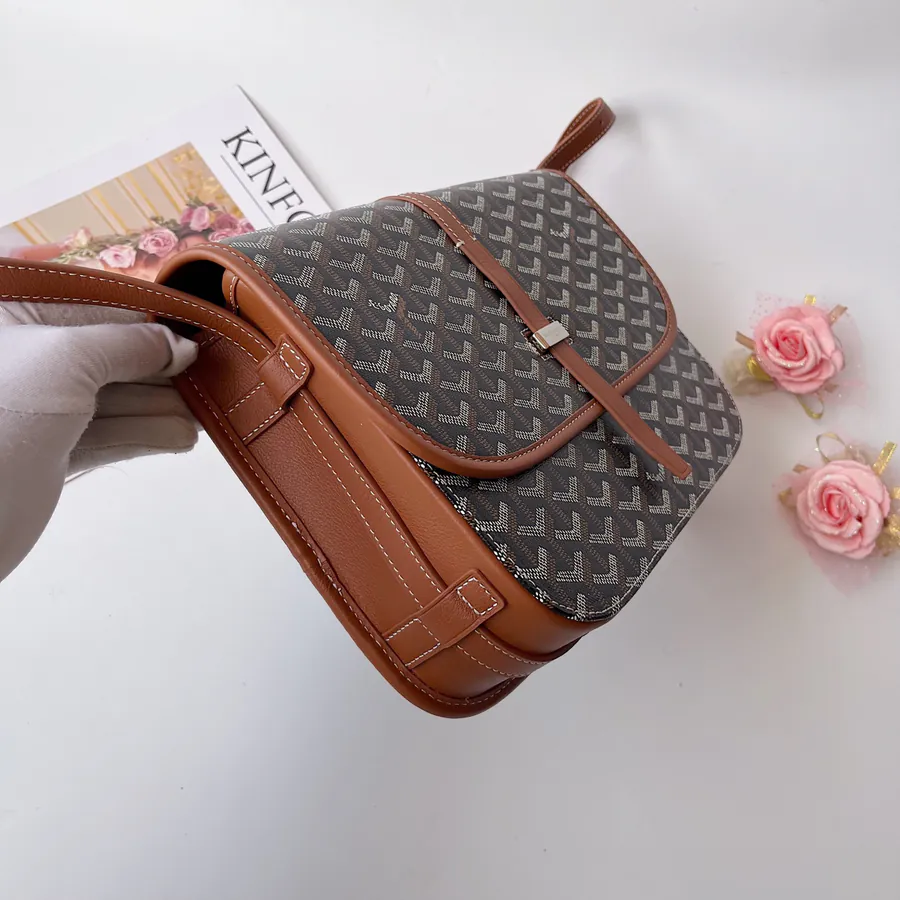 Belvédère Satchel Classic Minimalist Design
