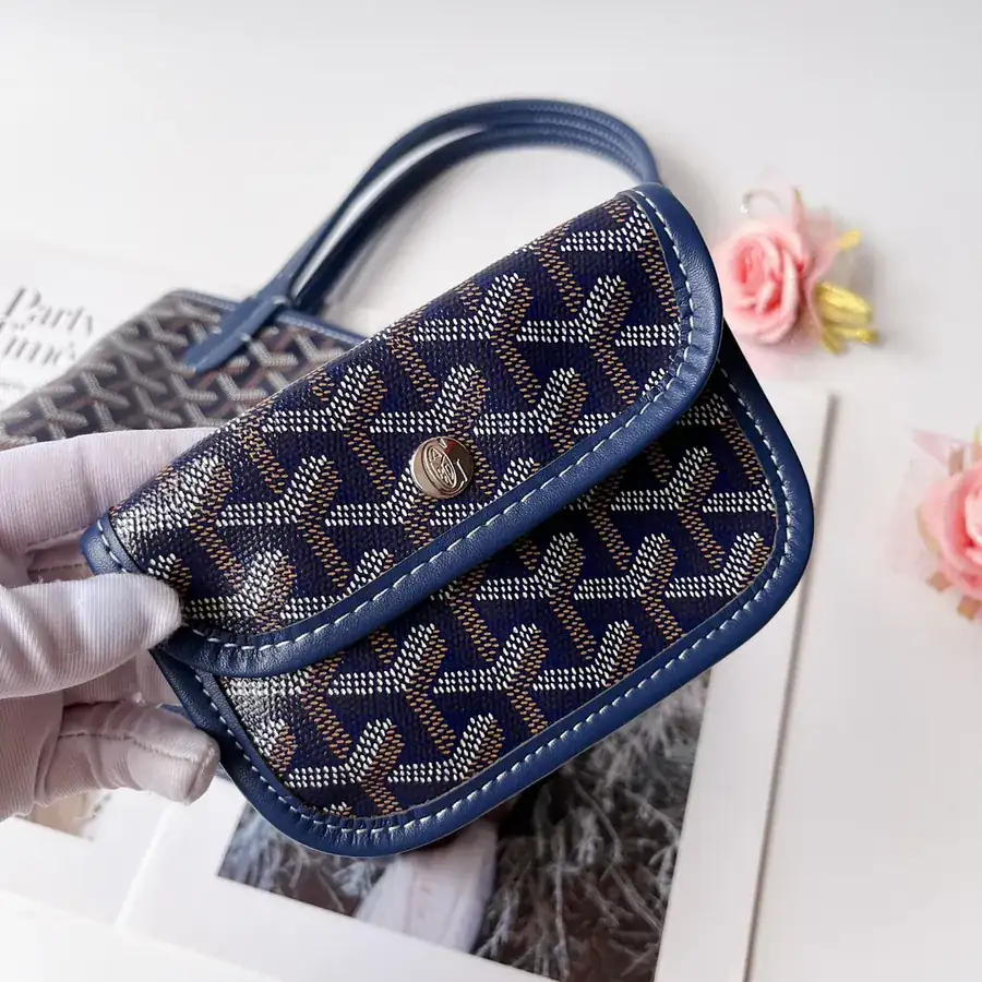 P 200 Mini Shopping Bag Dog Tooth Design, Trendy & Versatile