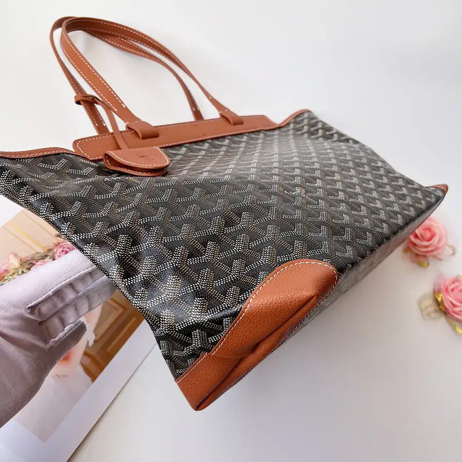 P260 Bellechasse Biaude Small Tote Open Top Handbag Alternative