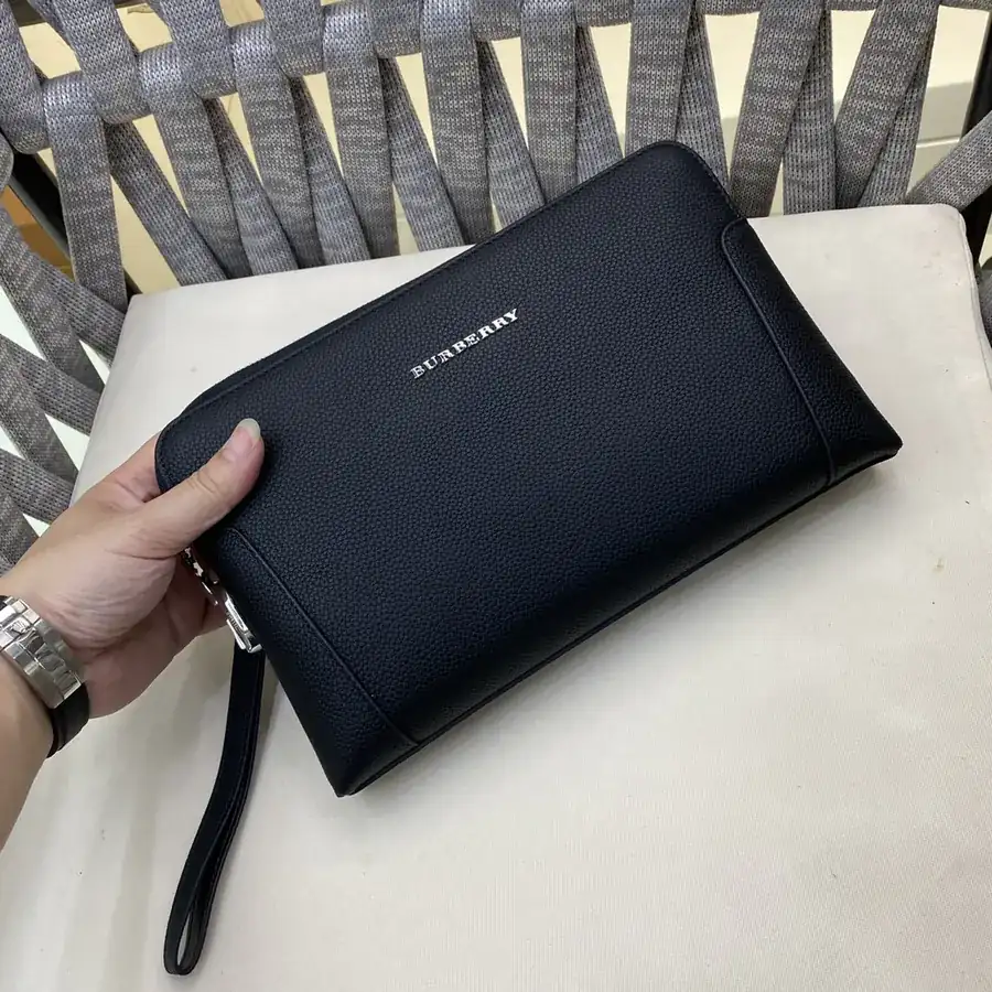 B Brand New Men's Wallet Premium Leather, Elegant Craftsmanship