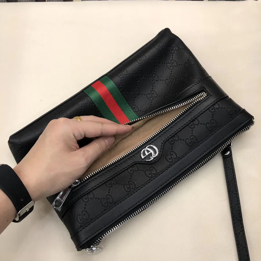 Gucci Bucket Bag Classic Design with Large Capacity