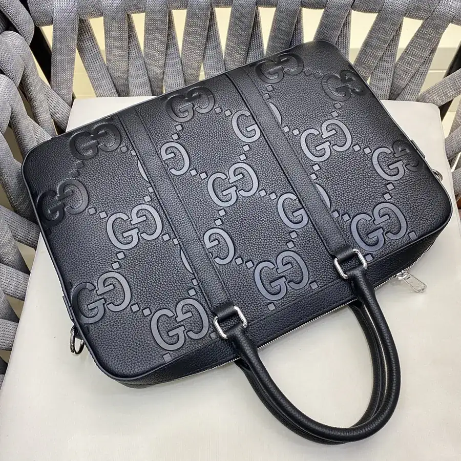 Gucci New Collection Bucket Bag in Grained Calfskin