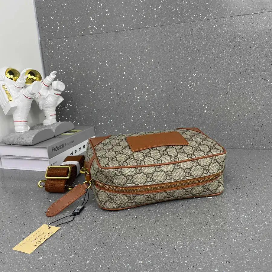 Gucci New Arrival, Premium Original, Genuine Leather and Hardware