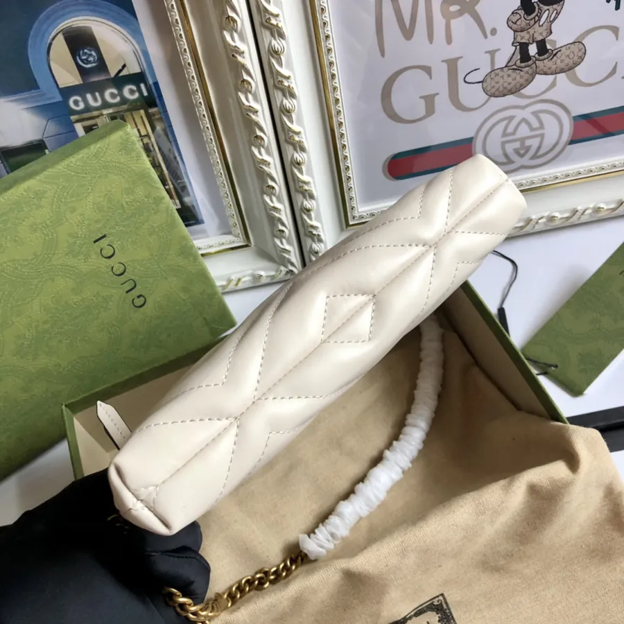 G Brand Chain Bag Handcrafted Leather, Green Box, 22cm Width