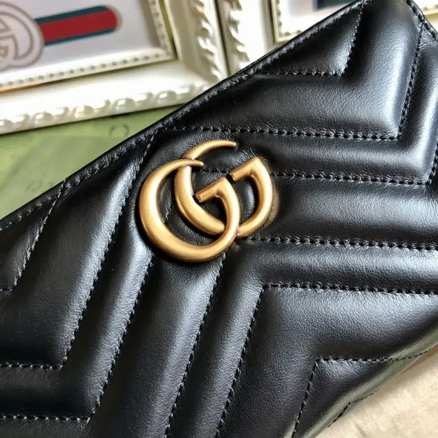 Gucci New Arrival Bucket Bag in Grained Calfskin