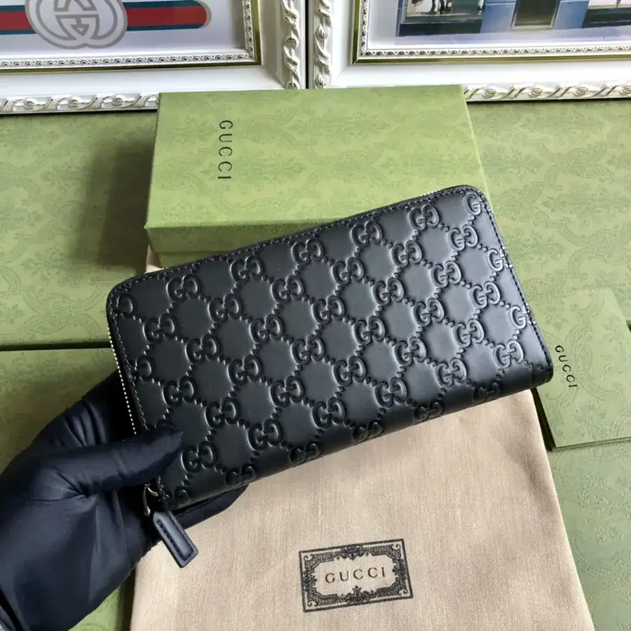 G Brand New Arrival Bucket Bag with Green Box Packaging