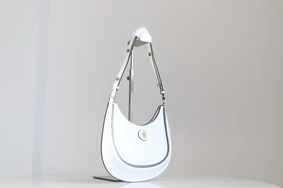 Tory Burch New Crescent Tote Robinson Series