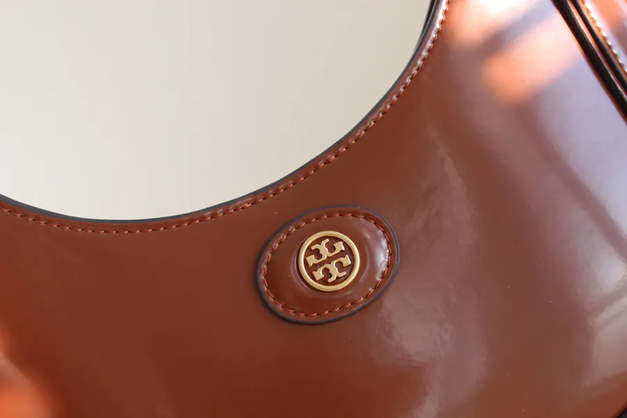 Tory Burch New Crescent Tote Robinson Series