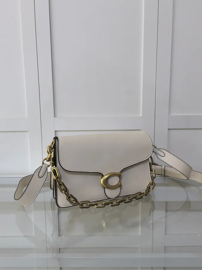 Chaintabby Caf52 Multi Layered Practical Bag with Adjustable Straps and Chain