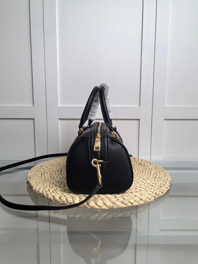 Coach Boston CV964 Medium Stylish Commute Bag