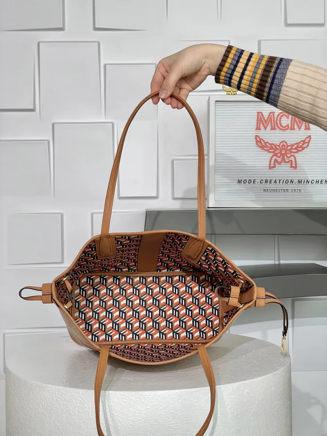 MCM Liz Visetos Mini Size
