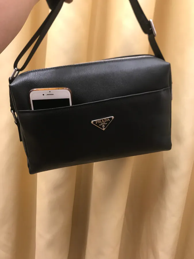 P Family 2023 Spring Luxury Bucket Bag in Platinum Grade Leather
