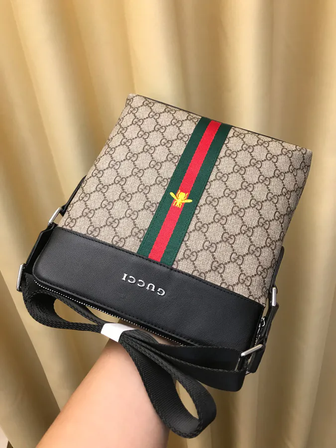 2021 New Exclusive Italy Crossbody Bag Premium Quality, Elegant and Minimalist Design
