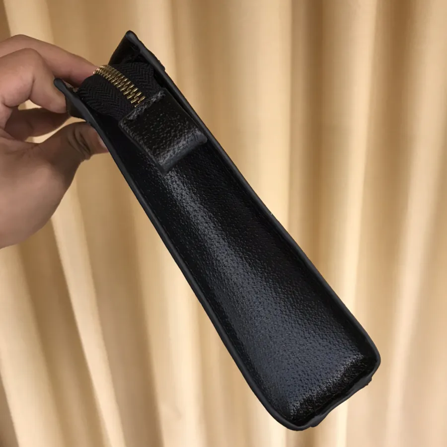 Gucci Bucket Bag Large Capacity, Classic Design