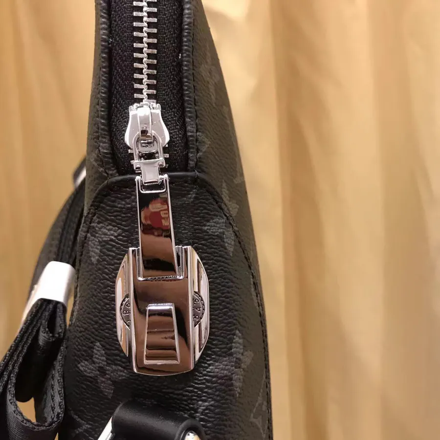 V Collection New Arrival Bucket Bag