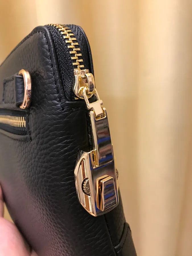 2021 New Fanja Handbag, Italian Full Grain Calfskin, Comfortable and Stylish