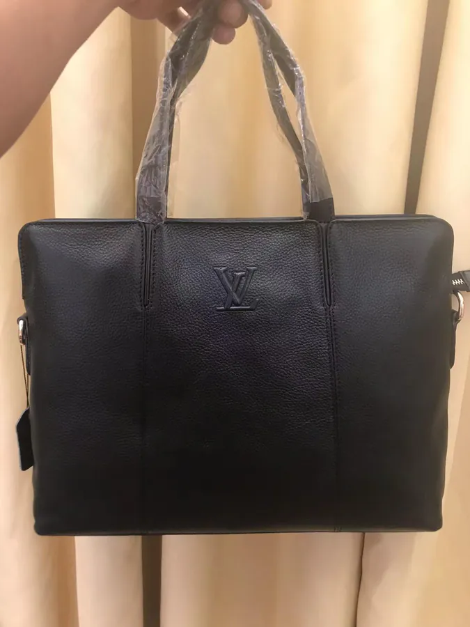 V Brand Premium Men's Briefcase Italian Leather, Elegant Design