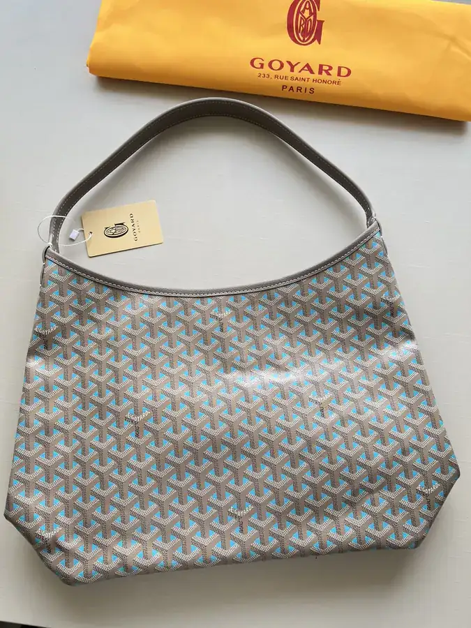 Goyard Hobo Elegant and Casual