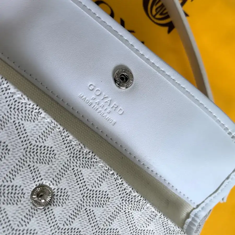 Goyard Hobo with Silk Print, Elegant and Casual