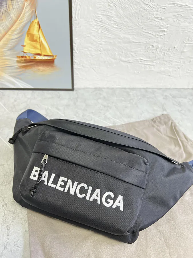 Balenciaga City Series Paris Explorer Waist Bag Black