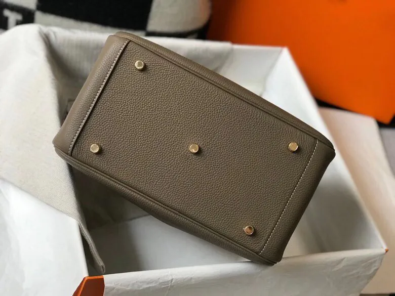 Hermès Lindy in Genuine Calfskin
