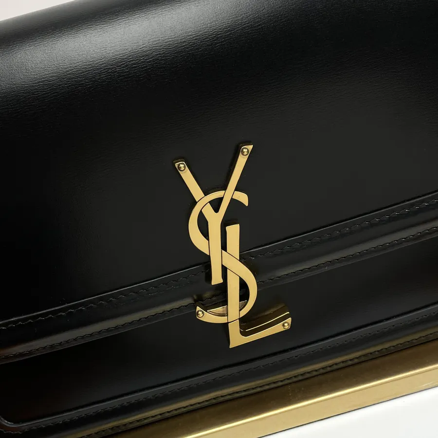 Solferino Box with Gold Clasp