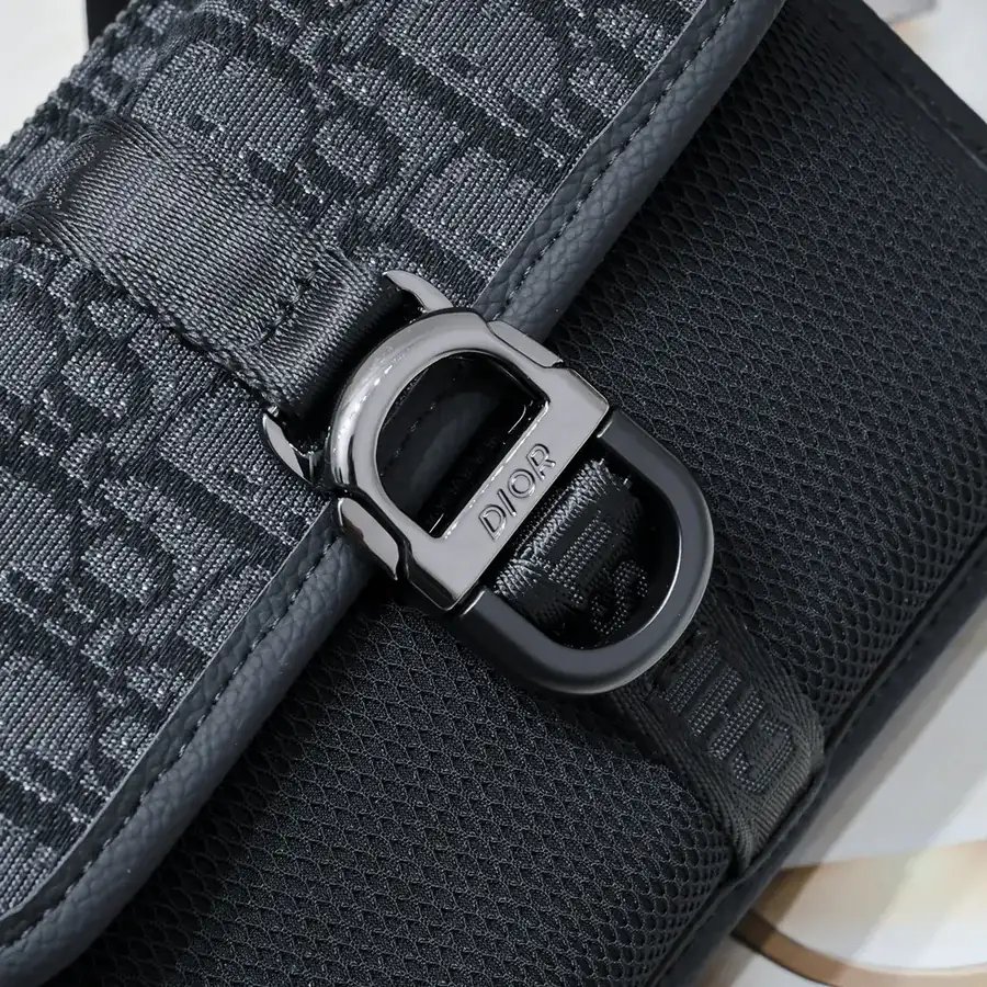 8 Handbag with Strap Mini Size Modern and Minimalist Design
