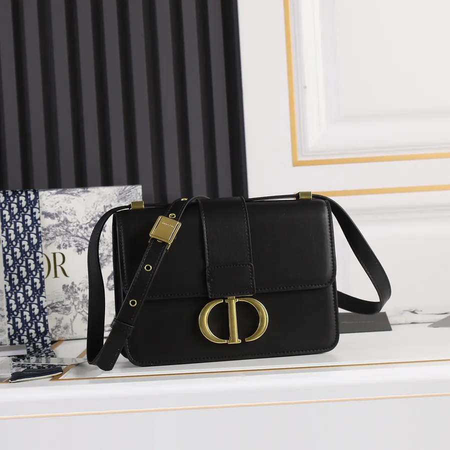 Dior 30 Montaigne Bucket Bag Black
