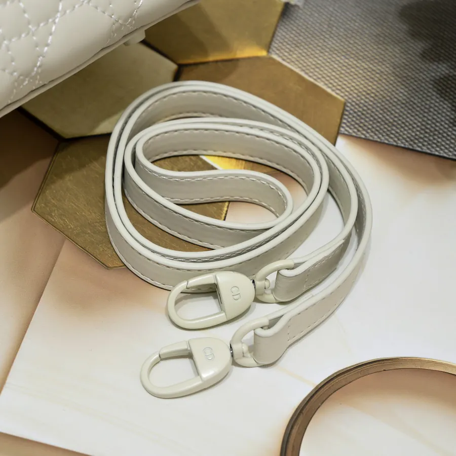 Di0r Ultra matte 2022 Model 24cm Calfskin Crossbody Bag