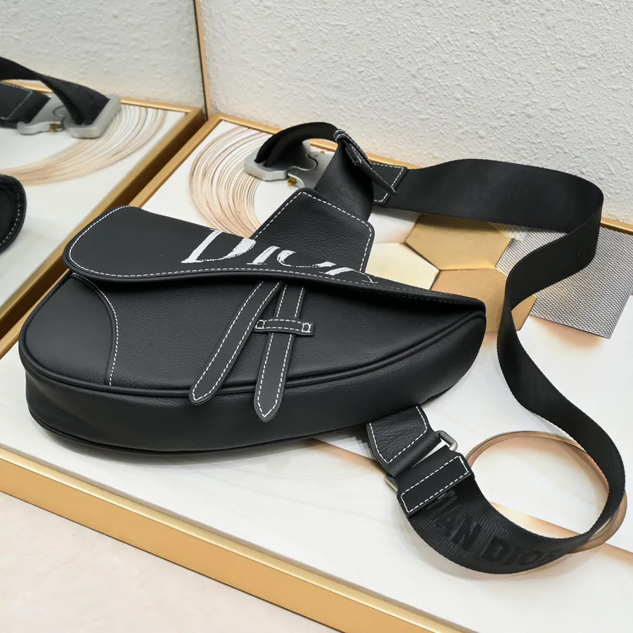 Homme Saddle Bag 2024 Pre Fall Collection