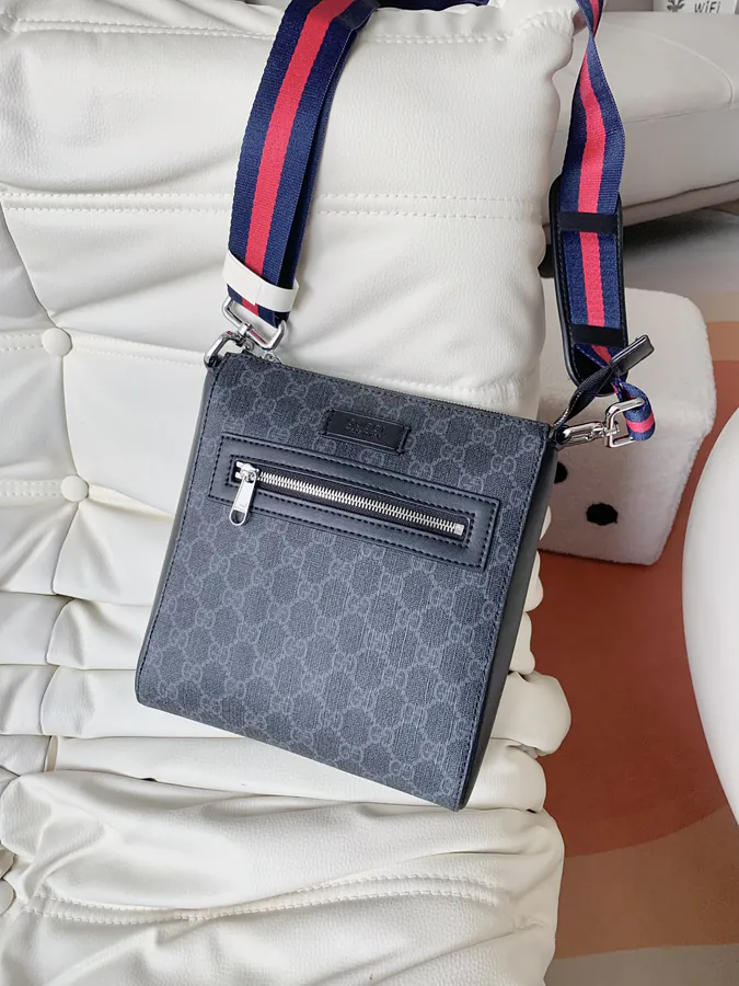 Gucci Men's Shoulder Bag Business Style, Premium Quality