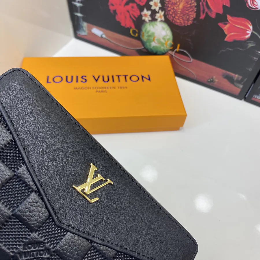 Lv 6151 Single Handle Crossbody Bag