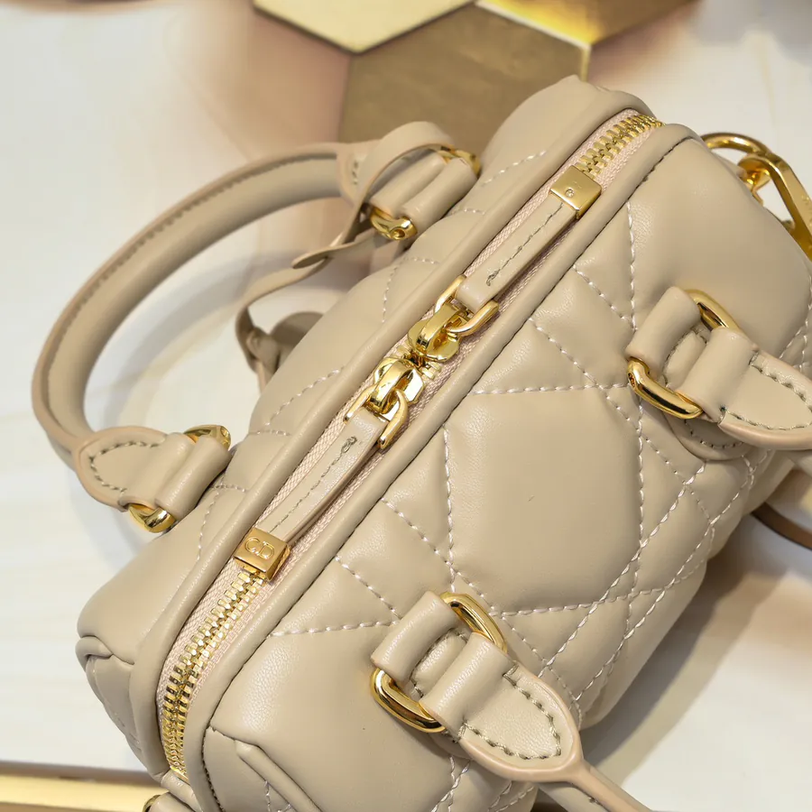 Groove 20.25 Handbag 16cm, Winter Collection, Maria Grazia Chiuri Design