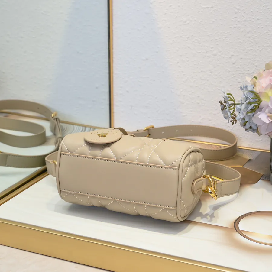 Groove 20.25 Handbag 16cm, Winter Collection, Maria Grazia Chiuri Design