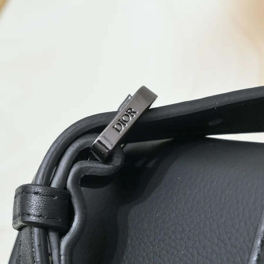 DIO.R Gallop Full Leather Messenger Bag with Box