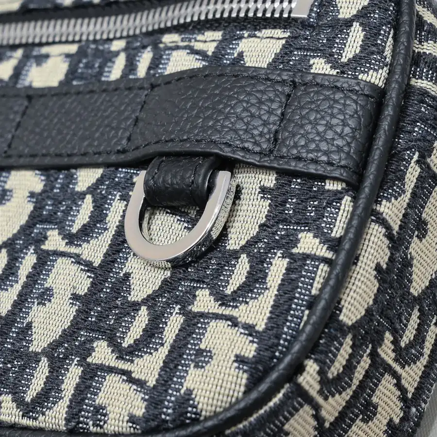 New Edition Safari Messenger Bag Mini Size