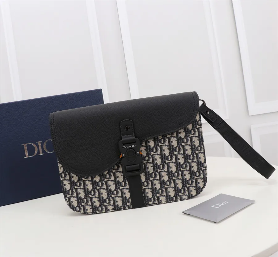 DIOR Bucket Bag in Grained Calfskin