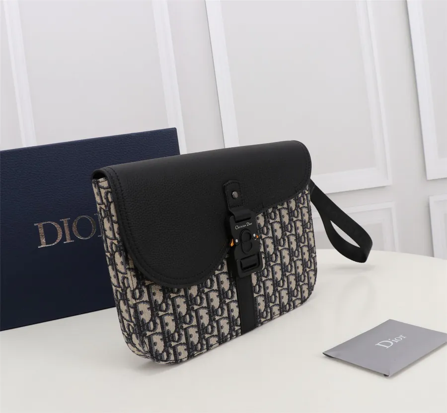 DIOR Bucket Bag in Grained Calfskin