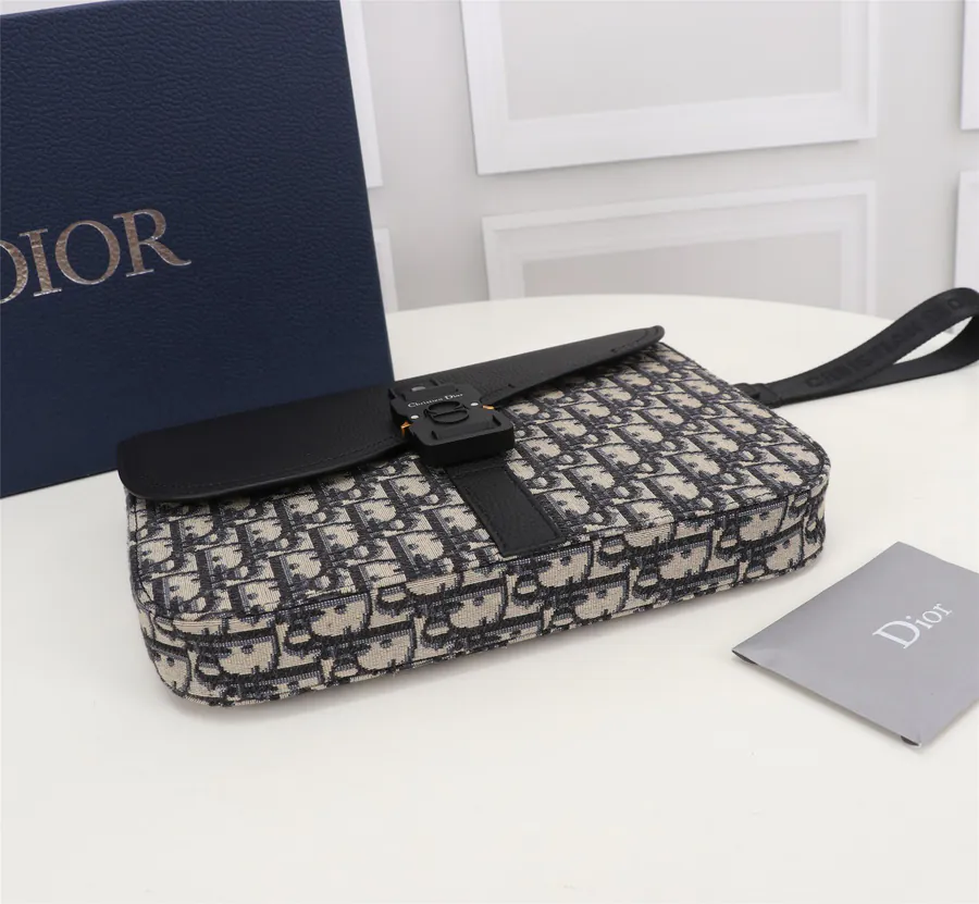 DIOR Bucket Bag in Grained Calfskin