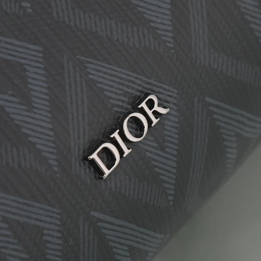 Lingot Washbag with Diamond Pattern Black