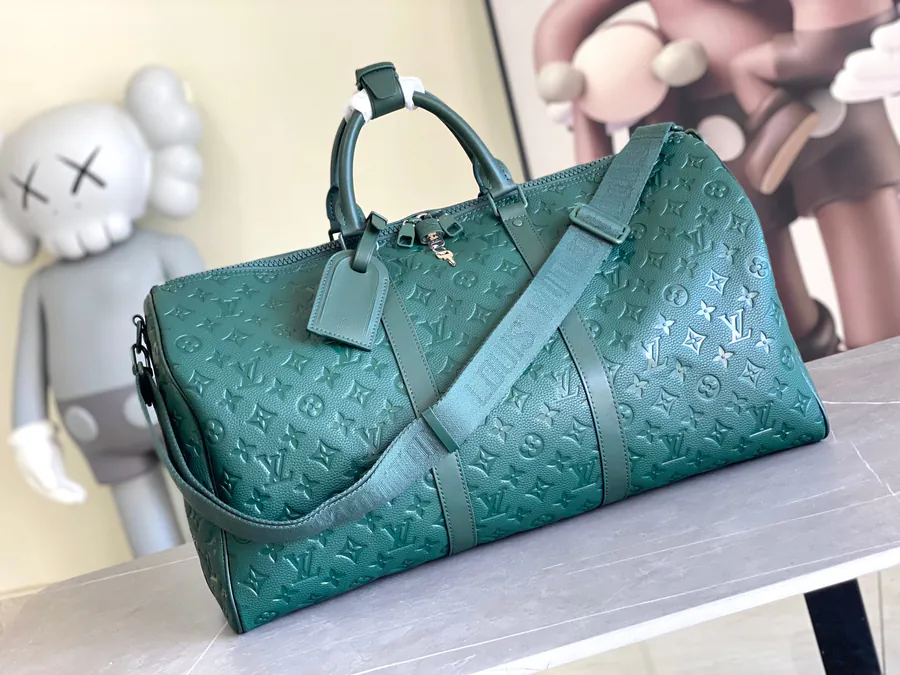 Louis Vuitton Keepall Bandoulière Travel Bag in Emerald Green