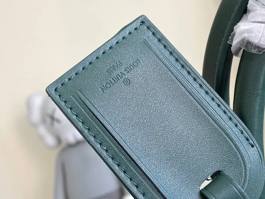 Louis Vuitton Keepall Bandoulière Travel Bag in Emerald Green