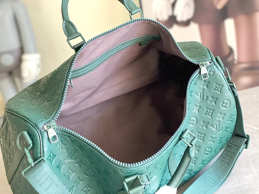 Louis Vuitton Keepall Bandoulière Travel Bag in Emerald Green