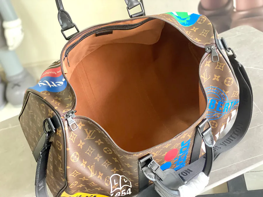 Keepall 50 Travel Bag with Strap Men's Fashion Show