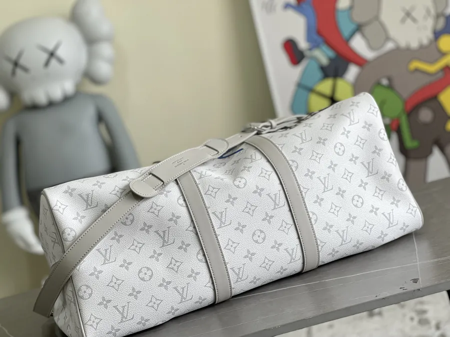 Chanel Keepall 50 Travel Bag with Strap Men's Fashion Show Key Fabric