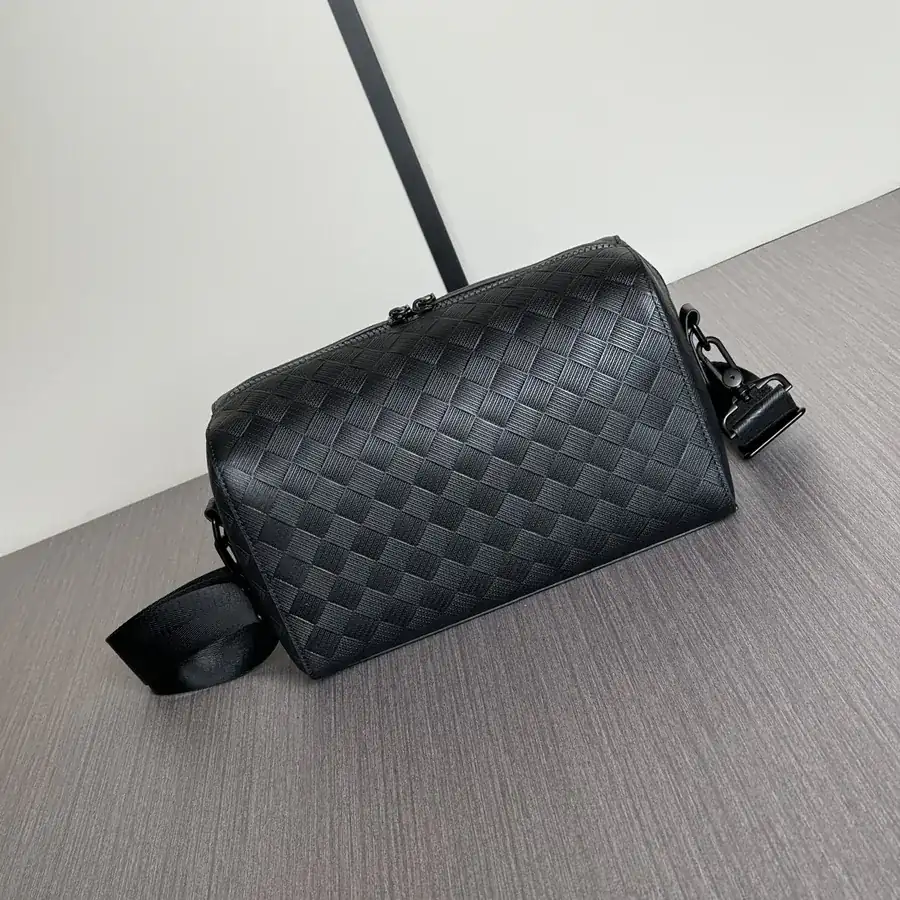 Mighty Dragon Luxury Crossbody Bag Premium Italian Calfskin, 8451 3