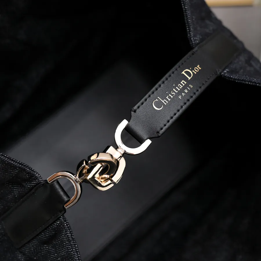 Toujours Travel Bucket Bag in Grained Calfskin