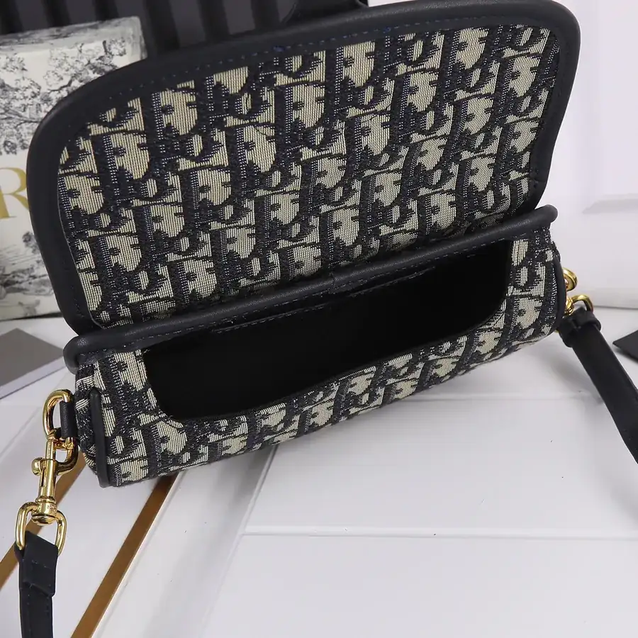 Bobby East West Bucket Bag Vintage Gold Hardware